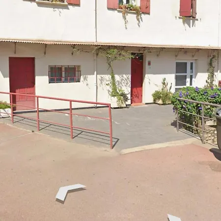 2 4 Personnes Perpignano